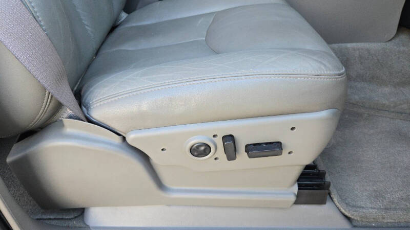 2004 GMC Yukon SLT