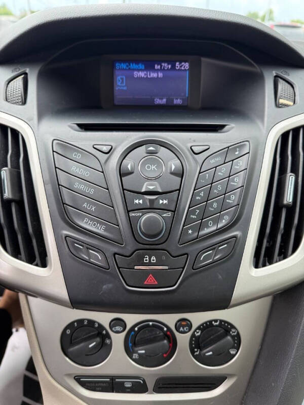 2013 Ford Focus SE
