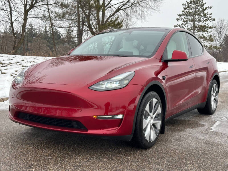 2024 Tesla Model Y Long Range's photo