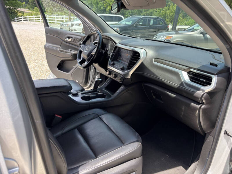 2017 GMC Acadia SLT-2