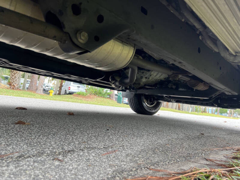 2001 Toyota Sequoia SR5