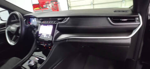 2024 Jeep Grand Cherokee Altitude