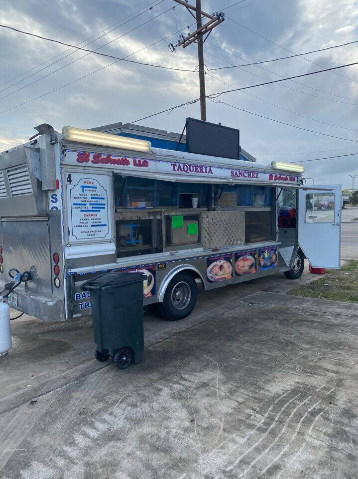 1985 Chevrolet P30 Forward Control Chassis For Sale