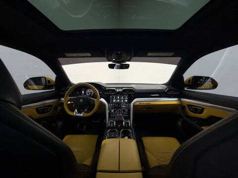 2021 Lamborghini Urus