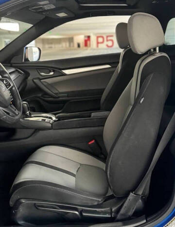 2017 Honda Civic LX-P