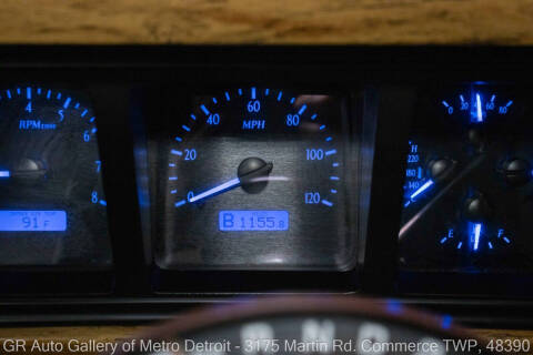 1987 Jeep Grand Wagoneer