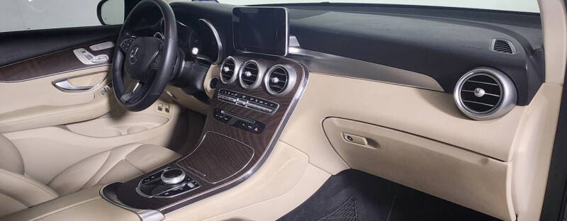 2019 Mercedes-Benz GLC GLC 350e 4MATIC