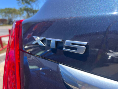 2018 Cadillac XT5 Luxury
