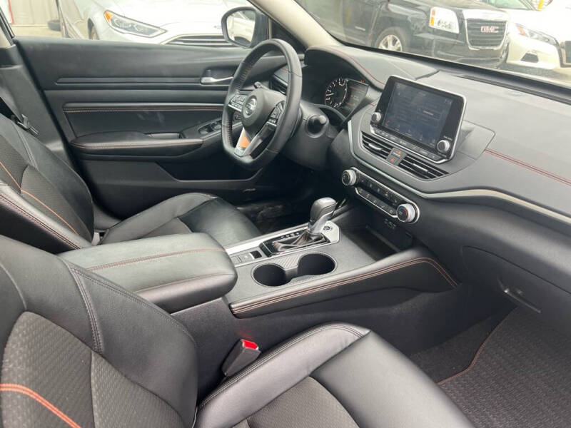 2019 Nissan Altima 2.5 SR