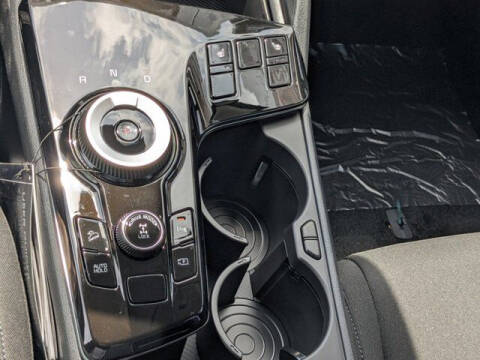 2024 Kia Sportage Hybrid LX