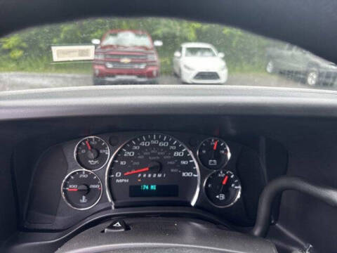 2025 Chevrolet Express 3500