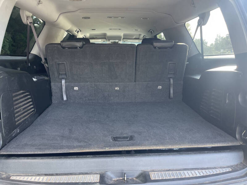 2017 Chevrolet Suburban LT