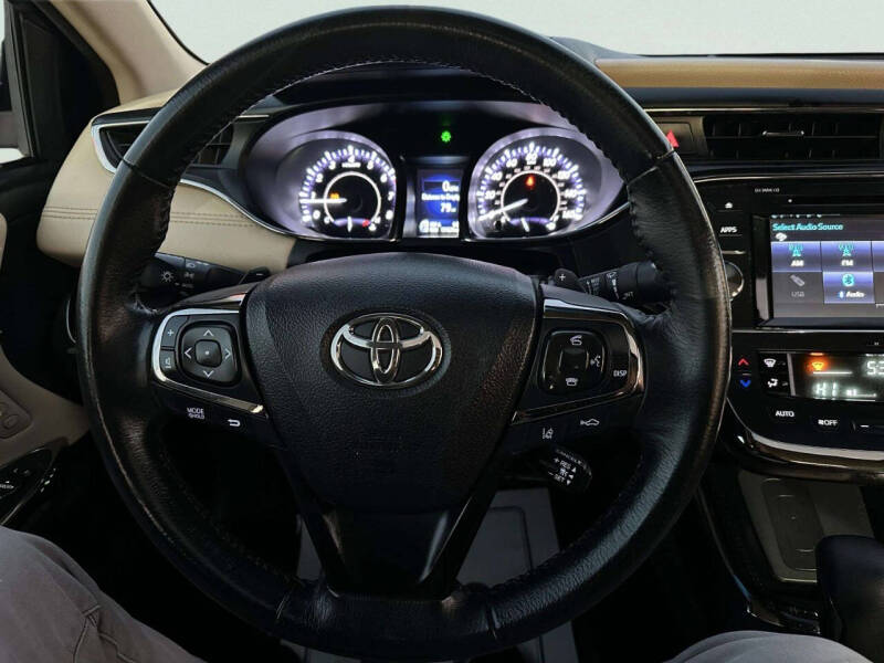2017 Toyota Avalon XLE
