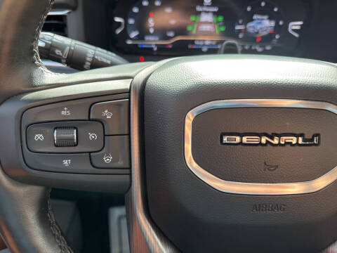 2023 GMC Yukon XL Denali Ultimate