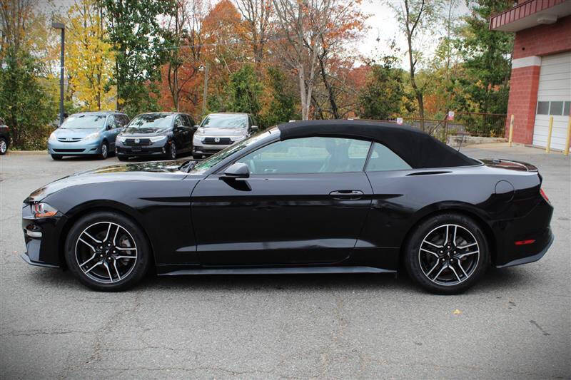 2021 Ford Mustang EcoBoost