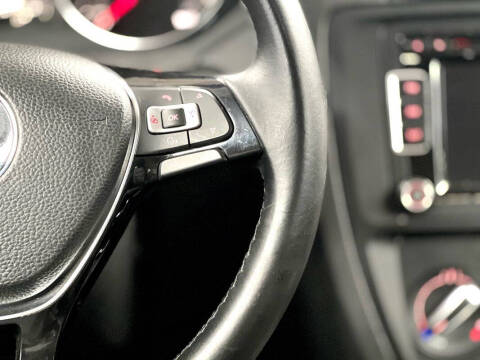 2015 Volkswagen Jetta