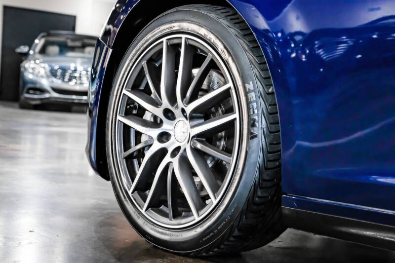 2015 Maserati Ghibli