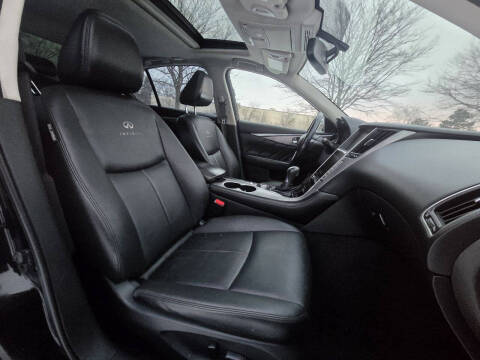 2014 Infiniti Q50 Premium