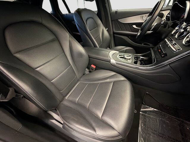 2019 Mercedes-Benz GLC GLC 300