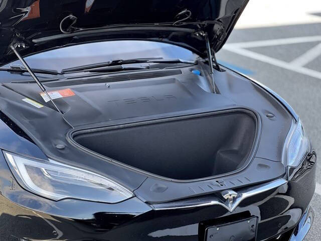 2017 Tesla Model S 90D