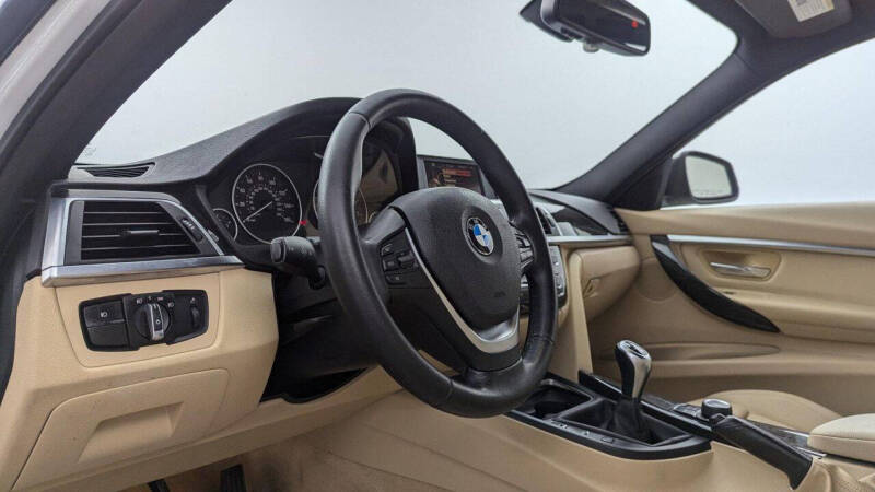 2016 BMW 3 Series 328i