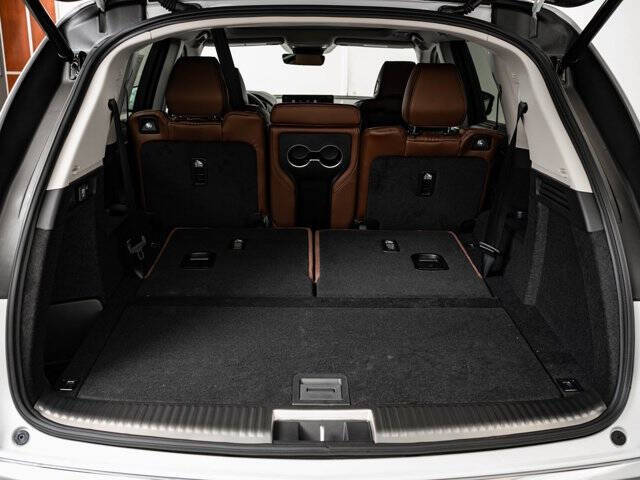 2026 Acura MDX SH-AWD w/Advance