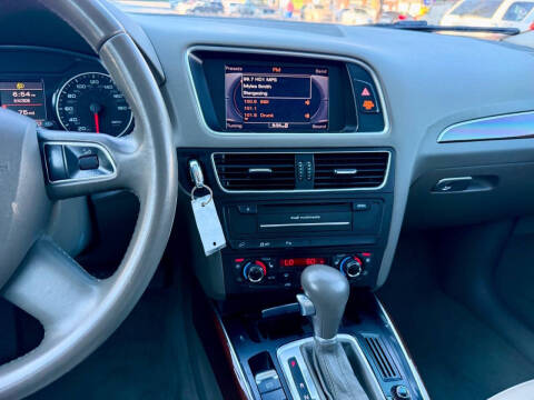 2012 Audi Q5 2.0T quattro Premium Plus