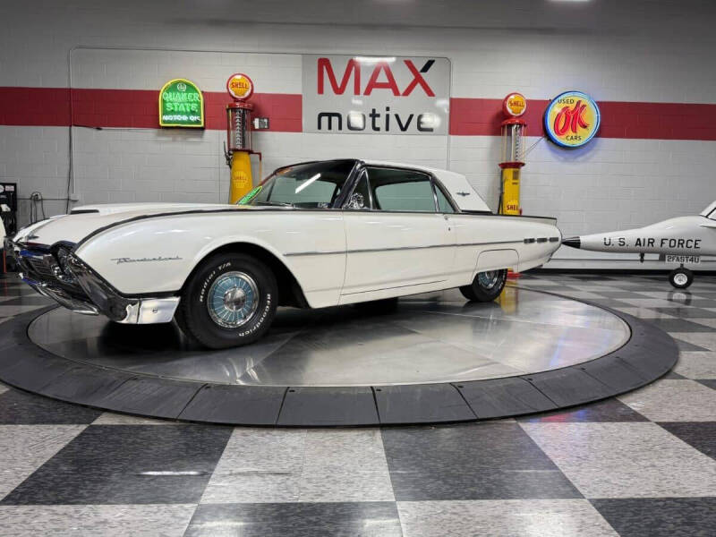 1962 Ford Thunderbird