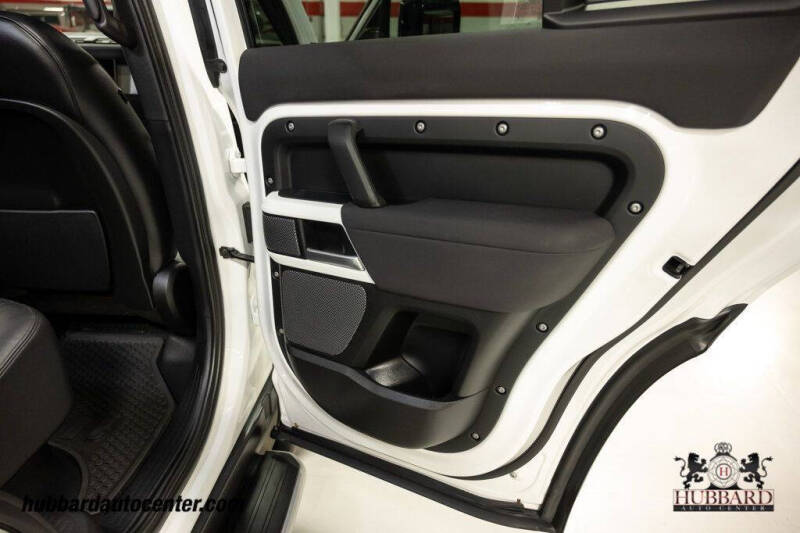 2023 Land Rover Defender 110 S