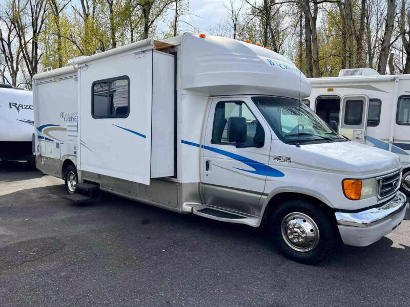 2004 Ford E-Series E-450 SD