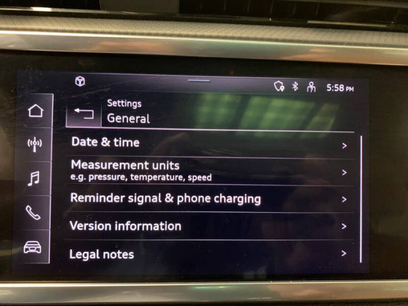 2022 Audi Q3 quattro S line Premium 45 TFSI