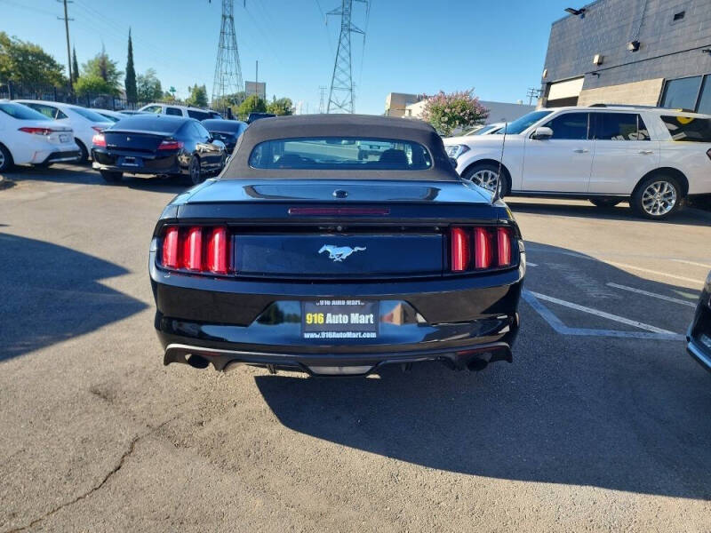 2016 Ford Mustang EcoBoost Premium