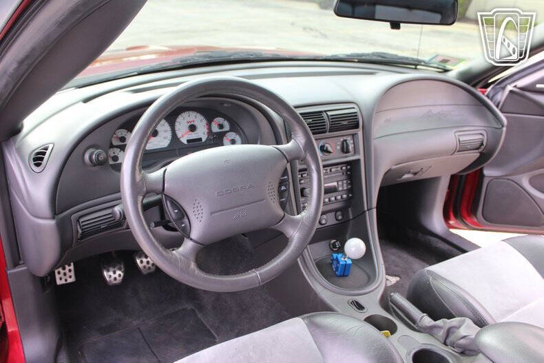 2003 Ford Mustang SVT Cobra