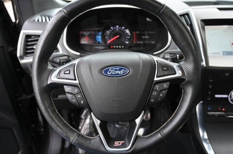 2020 Ford Edge ST