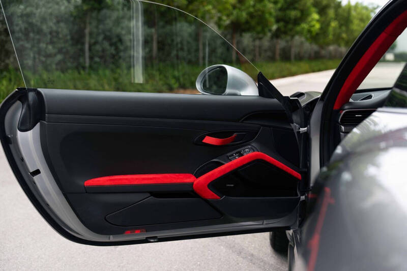 2018 Porsche 911 GT2 RS