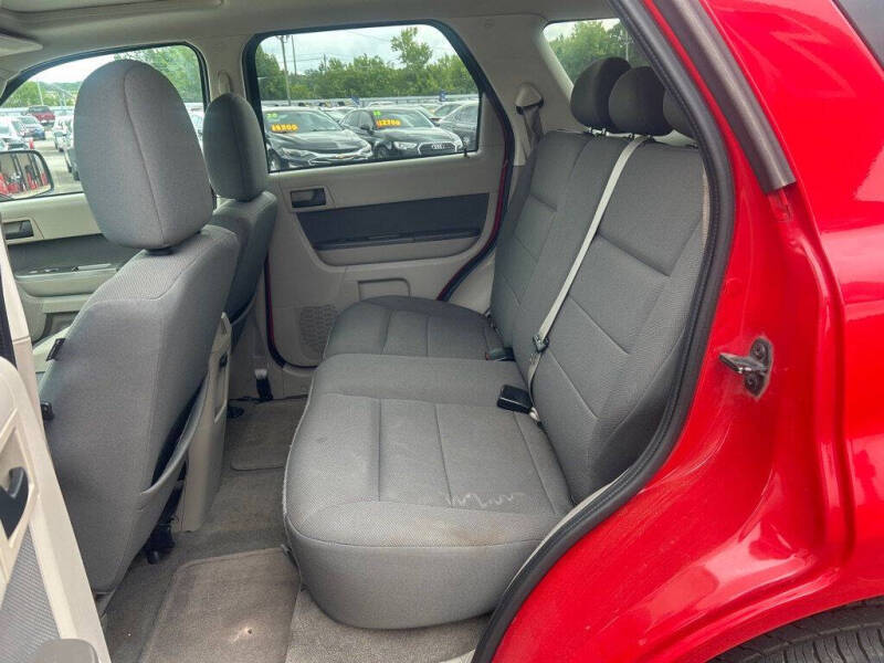 2009 Ford Escape XLT