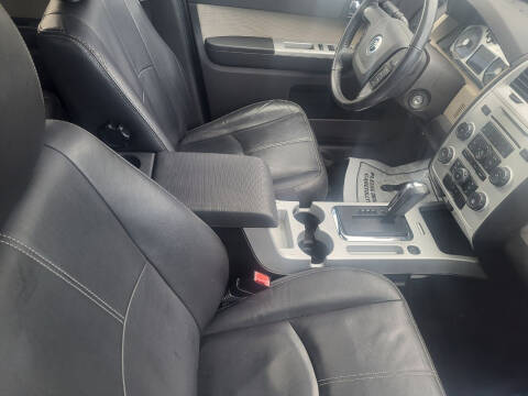 2011 Mercury Mariner Premier I4