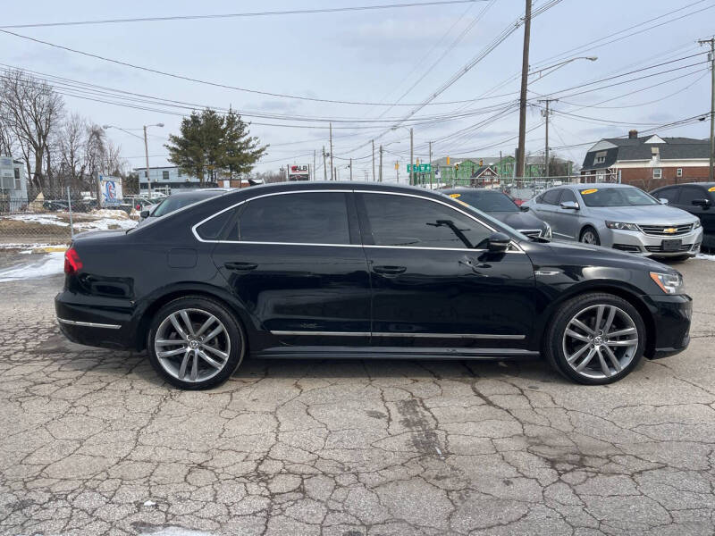 2017 Volkswagen Passat 1.8T R-Line