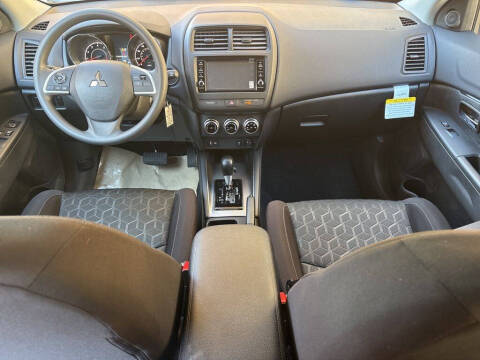 2025 Mitsubishi Outlander Sport