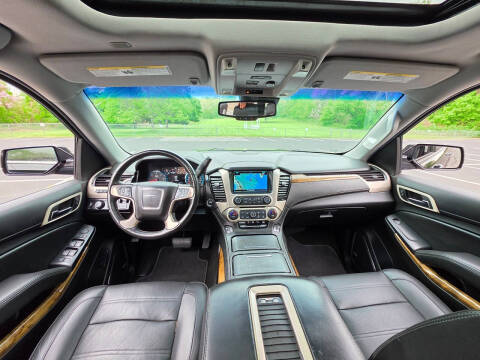 2017 GMC Yukon XL Denali