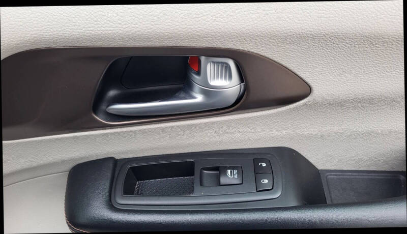 2018 Chrysler Pacifica Touring L