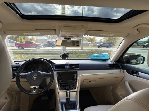 2013 Volkswagen Passat V6 SE