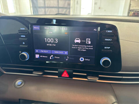 2022 Hyundai Elantra