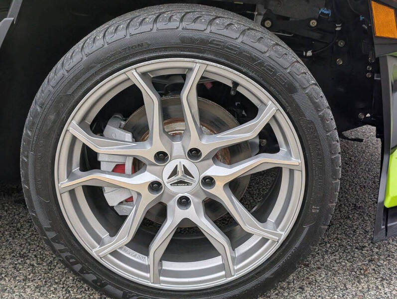 2023 Polaris Slingshot