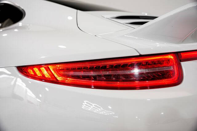 2016 Porsche 911 Carrera 4S