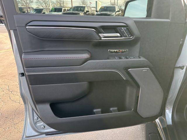 2025 GMC Sierra 1500 AT4X