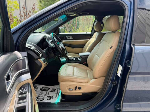 2017 Ford Explorer XLT