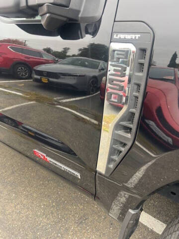 2023 Ford F-350 Super Duty Lariat