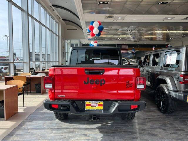 2021 Jeep Gladiator Willys