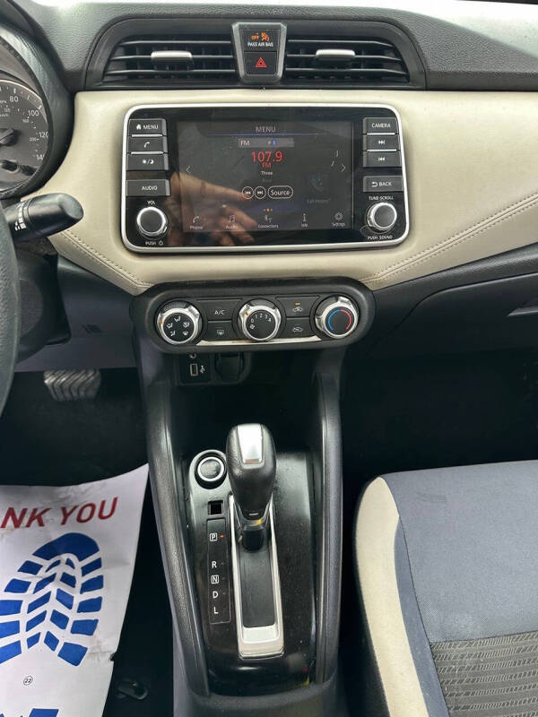 2020 Nissan Versa SV